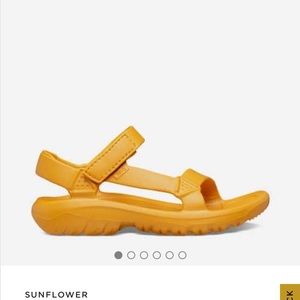 Hurricane Drift Tevas